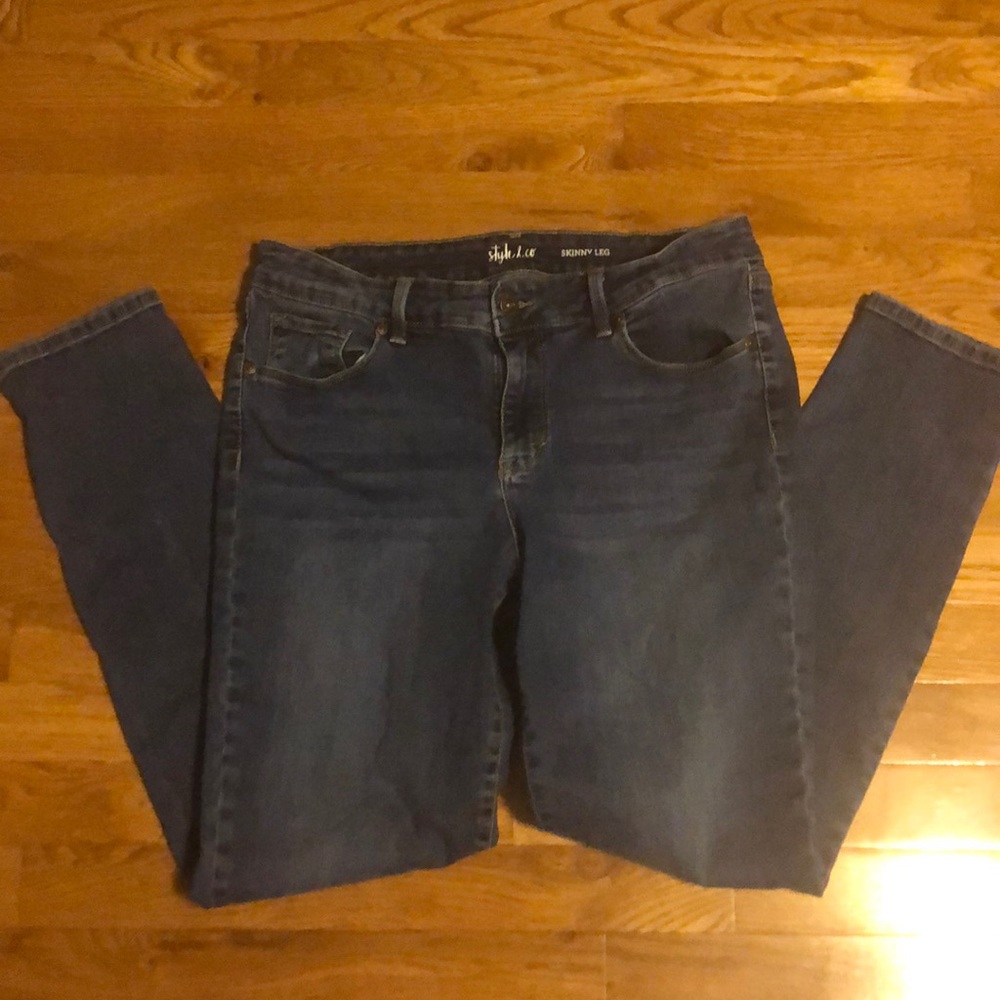 Style & Co skinny jeans size 10